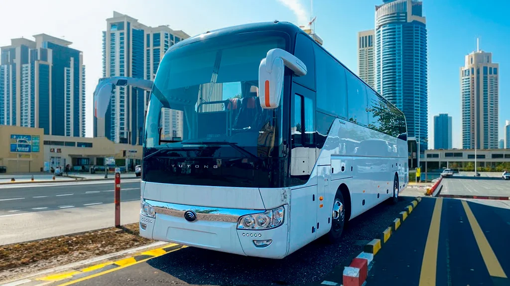 Yutong 6122 bus rental