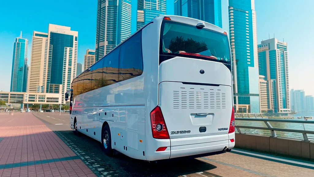 Yutong 6122 bus rental