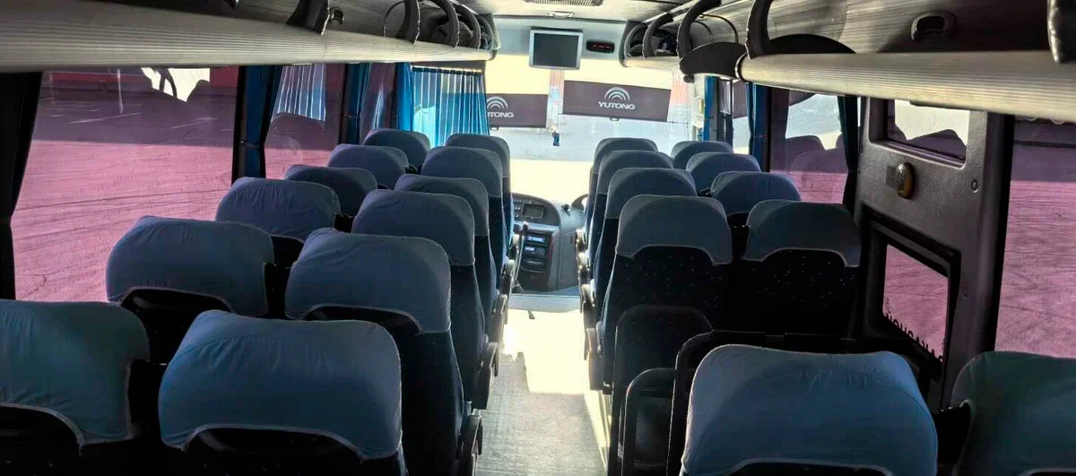 Yutong 6938 bus rental