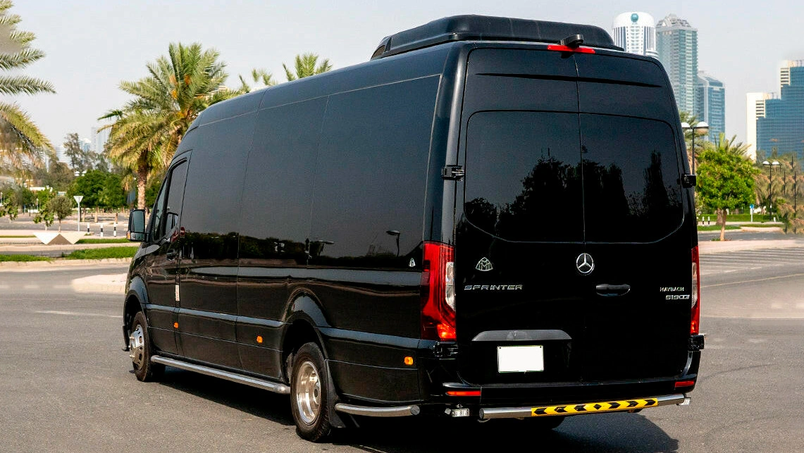  Mercedes Sprinter Classic Minibus Rental