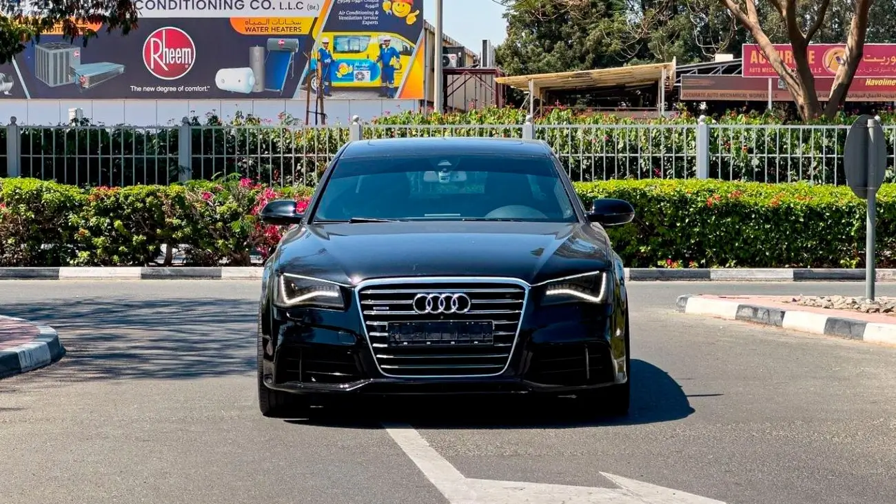  rent Audi A8
