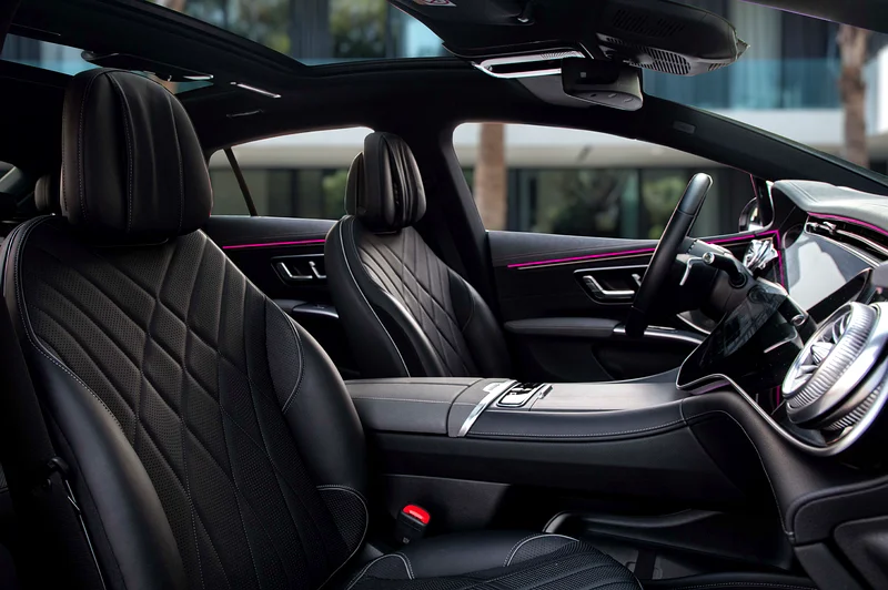  Mercedes EQS car rental