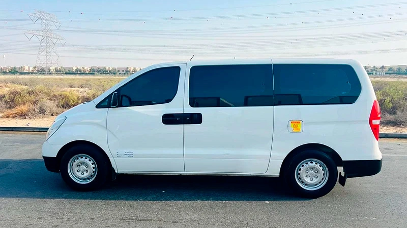 order minivan Hyundai Starex